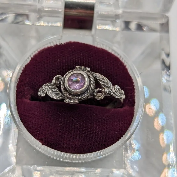 Amethyst Women's Ring - Picture 2 of 5